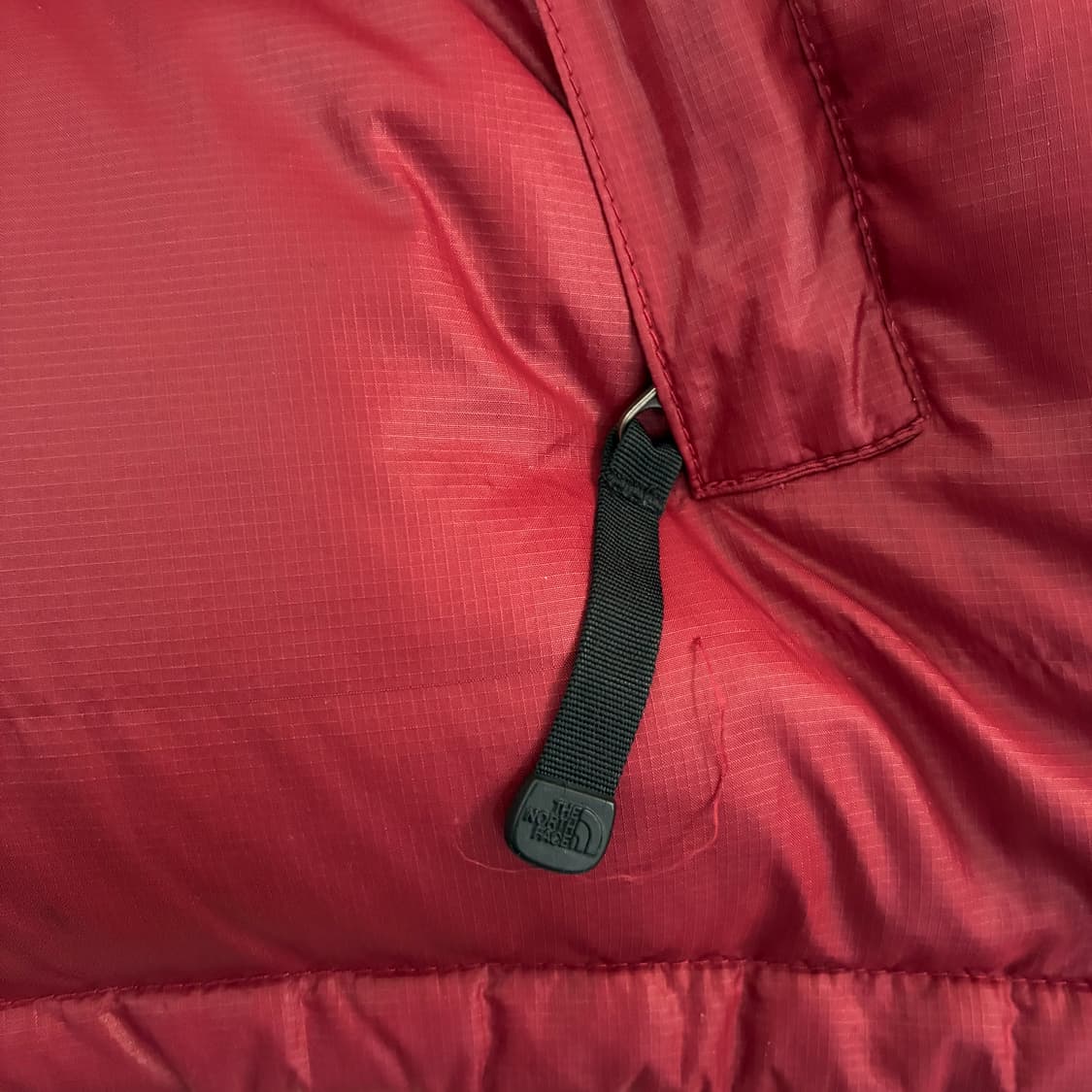 North Face 노스페이스 90‘s 레드 블랙 700 푸퍼 패딩 상품이미지7