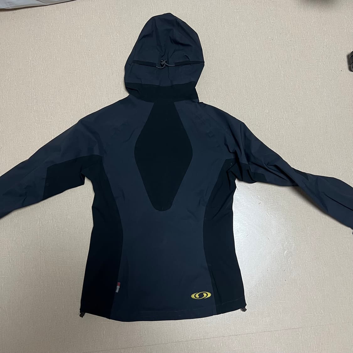 살로몬 바람막이 상품이미지7