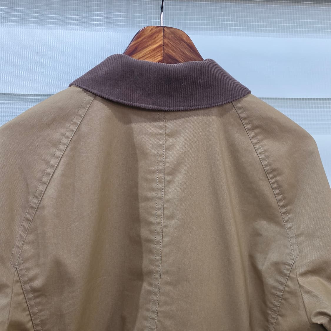 아쿠아스큐텀 코듀로이 카라 헌팅자켓- 우먼프리 상품이미지7