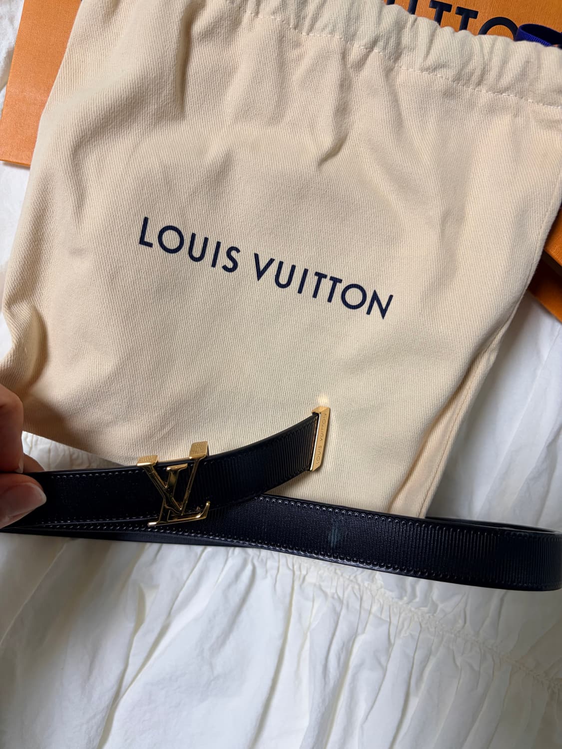 루이비통 LV 이니셜 꾸뛰르 벨트 20 MM 여성 상품이미지7