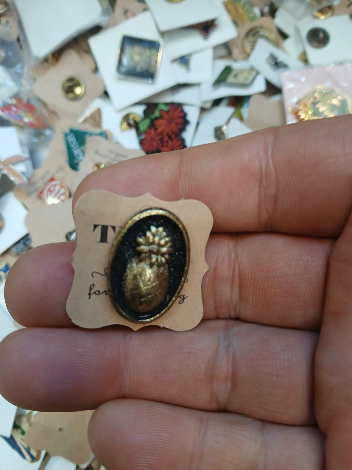 빈티지 핀 뱃지  (랜덤)10개 무료배송 39900원 상품이미지3