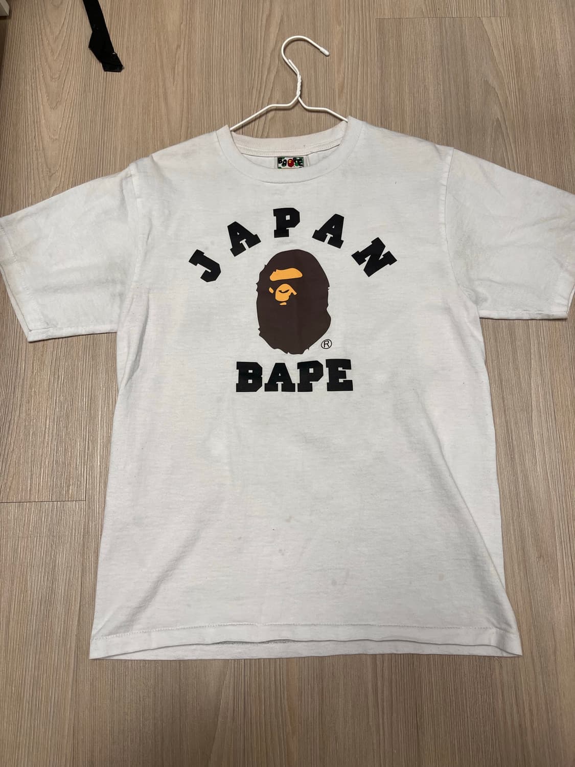 M) 베이프 재팬 화이트 반팔 상품이미지2