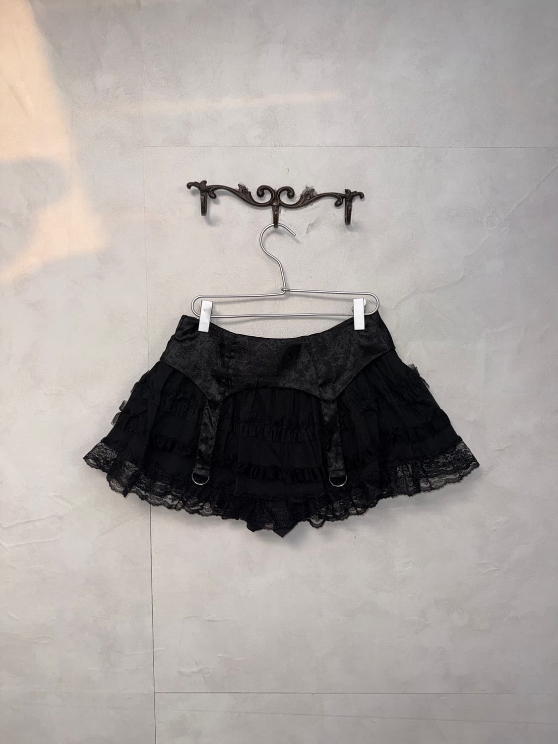 Black satin rose belted cancan skirt 상품이미지5