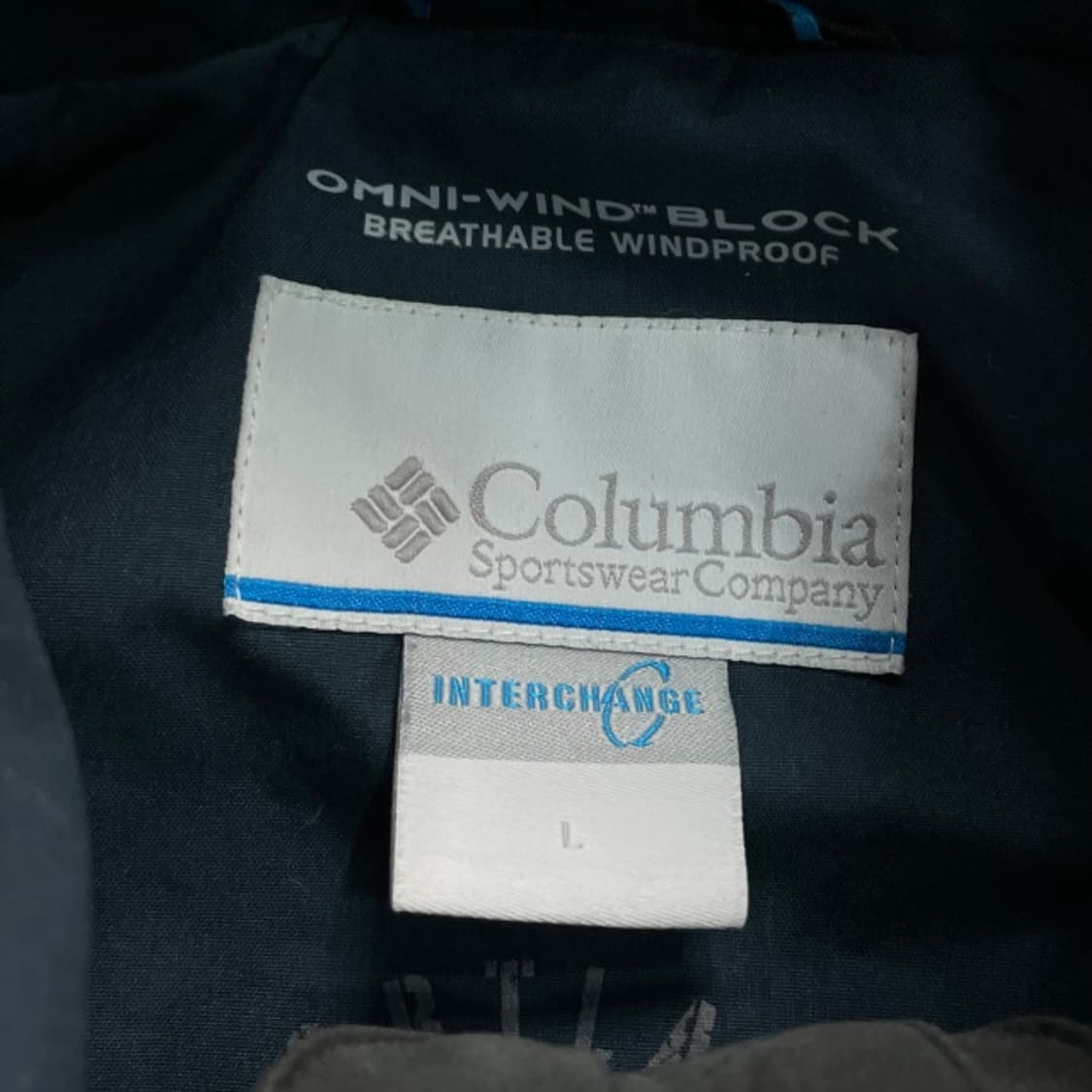 100 콜럼비아 바람막이 상품이미지3