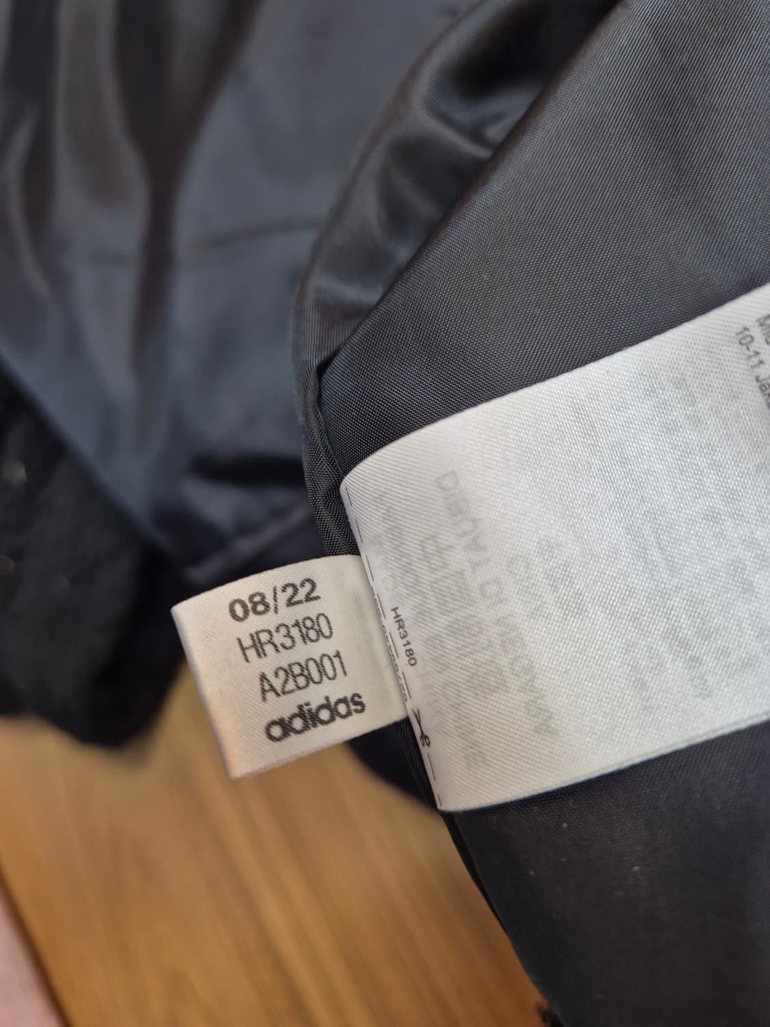 아디다스 쉐르파 플리스 자켓 XL 사이즈입니다
부드러운 플리스 소재로 되 상품이미지5