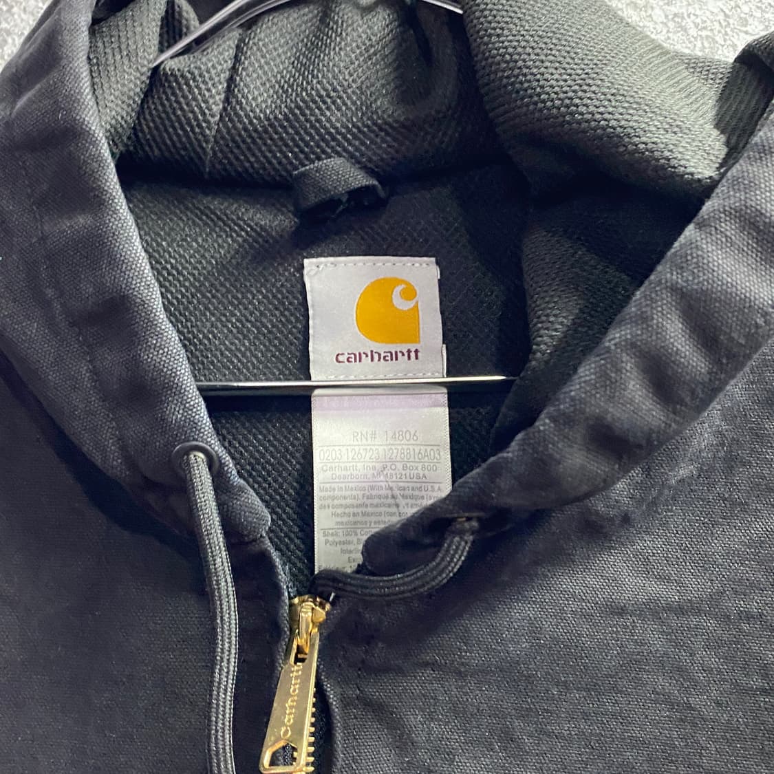 칼하트 블랙 덕 액티브 워크 후드 자켓 B3796 상품이미지3