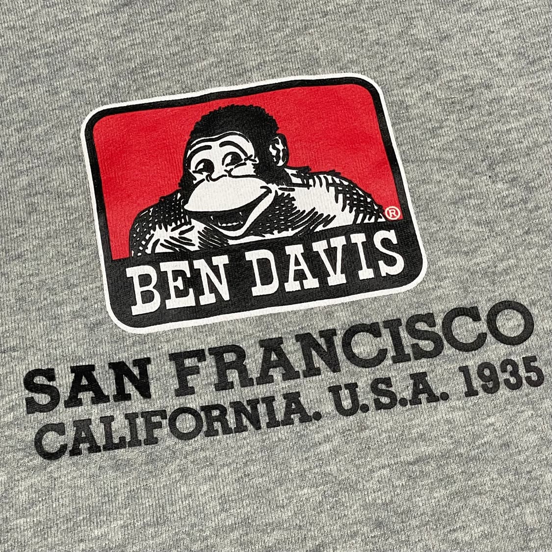 [L] 벤 데이비스 그레이 포켓 맨투맨 티셔츠 상품이미지3