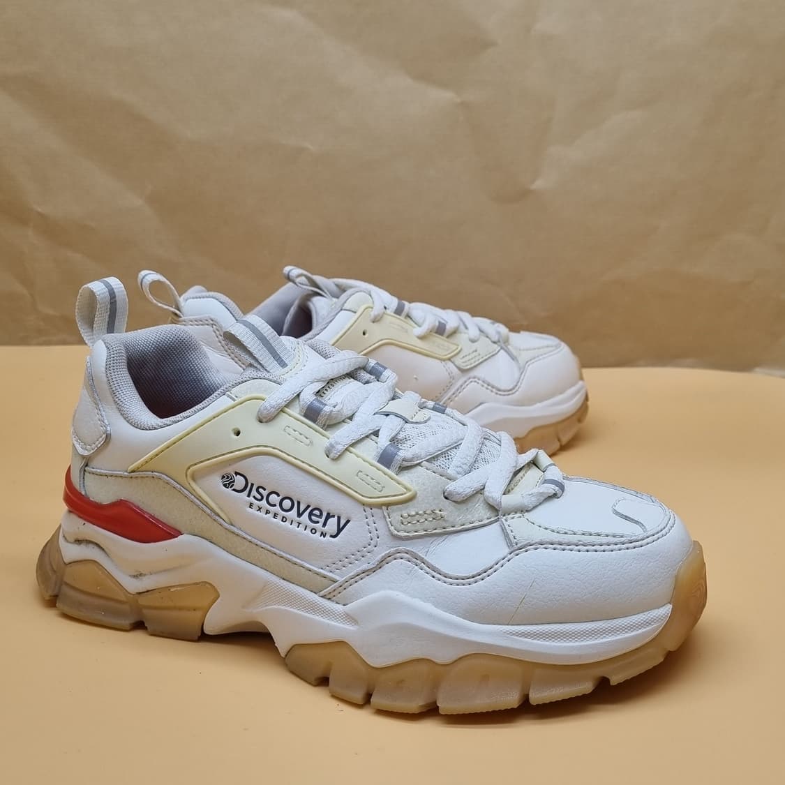 디스커버리 버킷디워커v2 운동화240. 상품이미지1