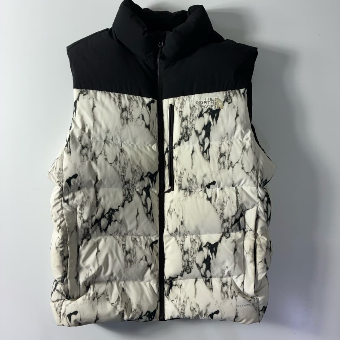 The northface  노스페이스 구스다운 눕시 패디드 베스트  상품이미지1