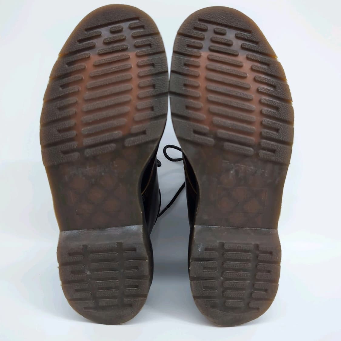 닥터마틴 x 슈프림 6홀 레더 부츠 블랙 255 상품이미지10