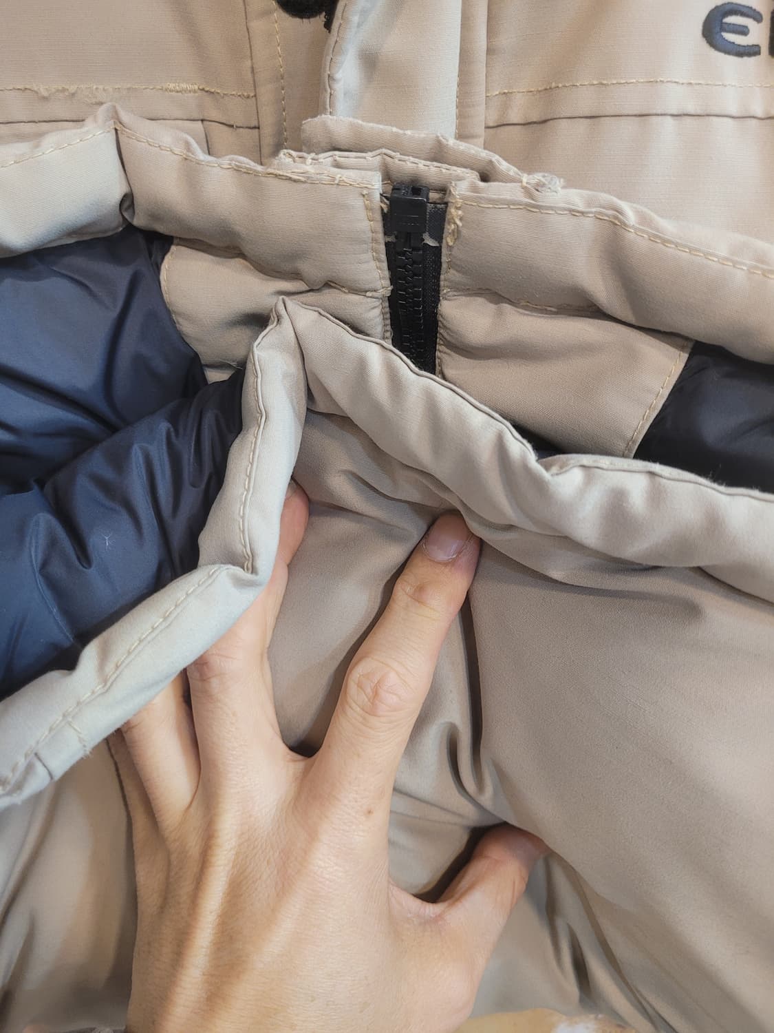 아이더 카라스 알파 다운 패딩 L 상품이미지6