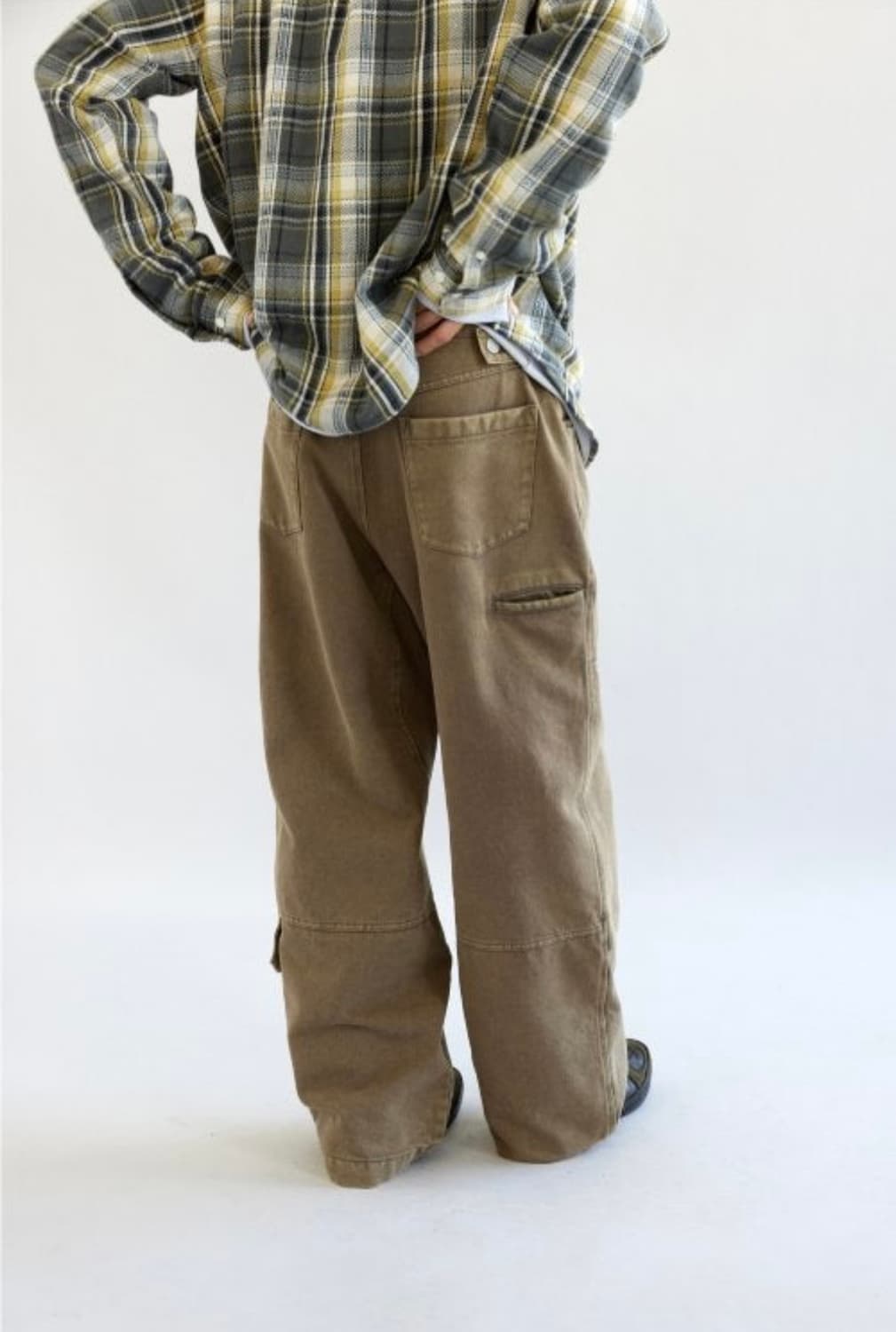 해칭룸 더블니 워크팬츠 워시드 베이지 상품이미지4