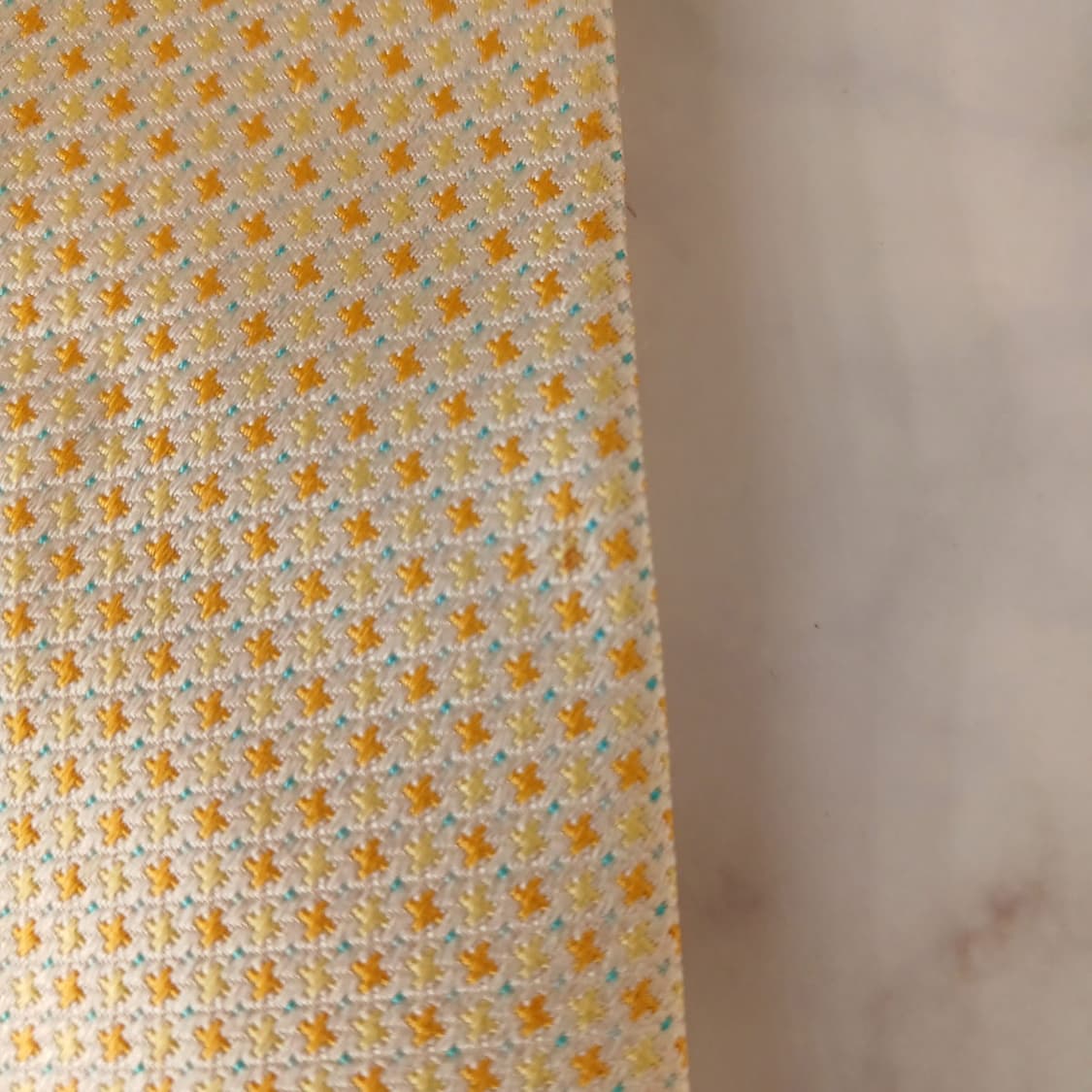 메트로시티 실크 옐로우 미니패턴 슬림넥타이 7.3cm B등급 A19603 상품이미지9