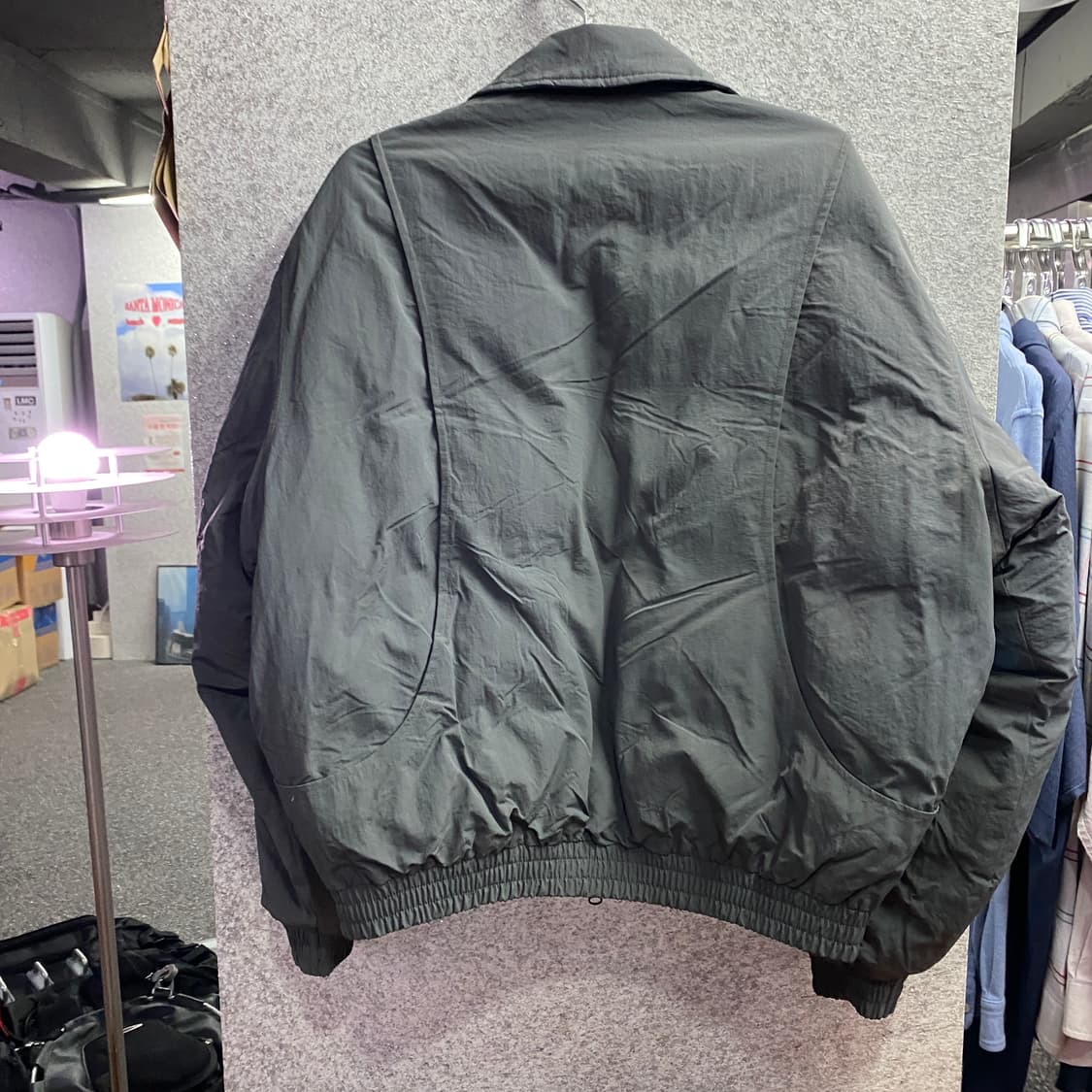 커스텀어클락 커브드 투웨이 항공 패딩 점퍼 B4064 상품이미지4