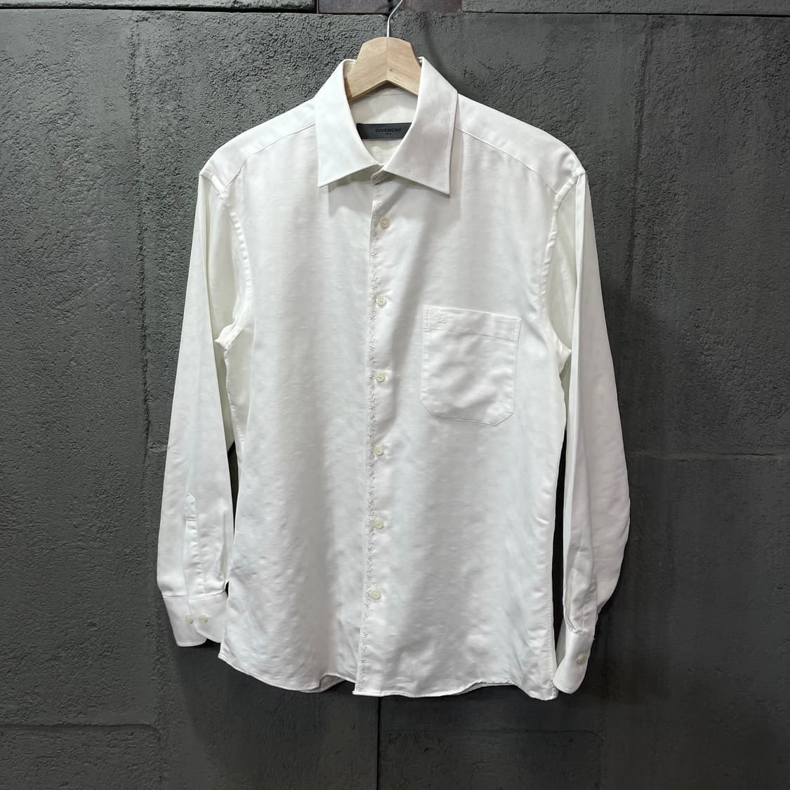 지방시 패턴 와이셔츠 상품이미지1