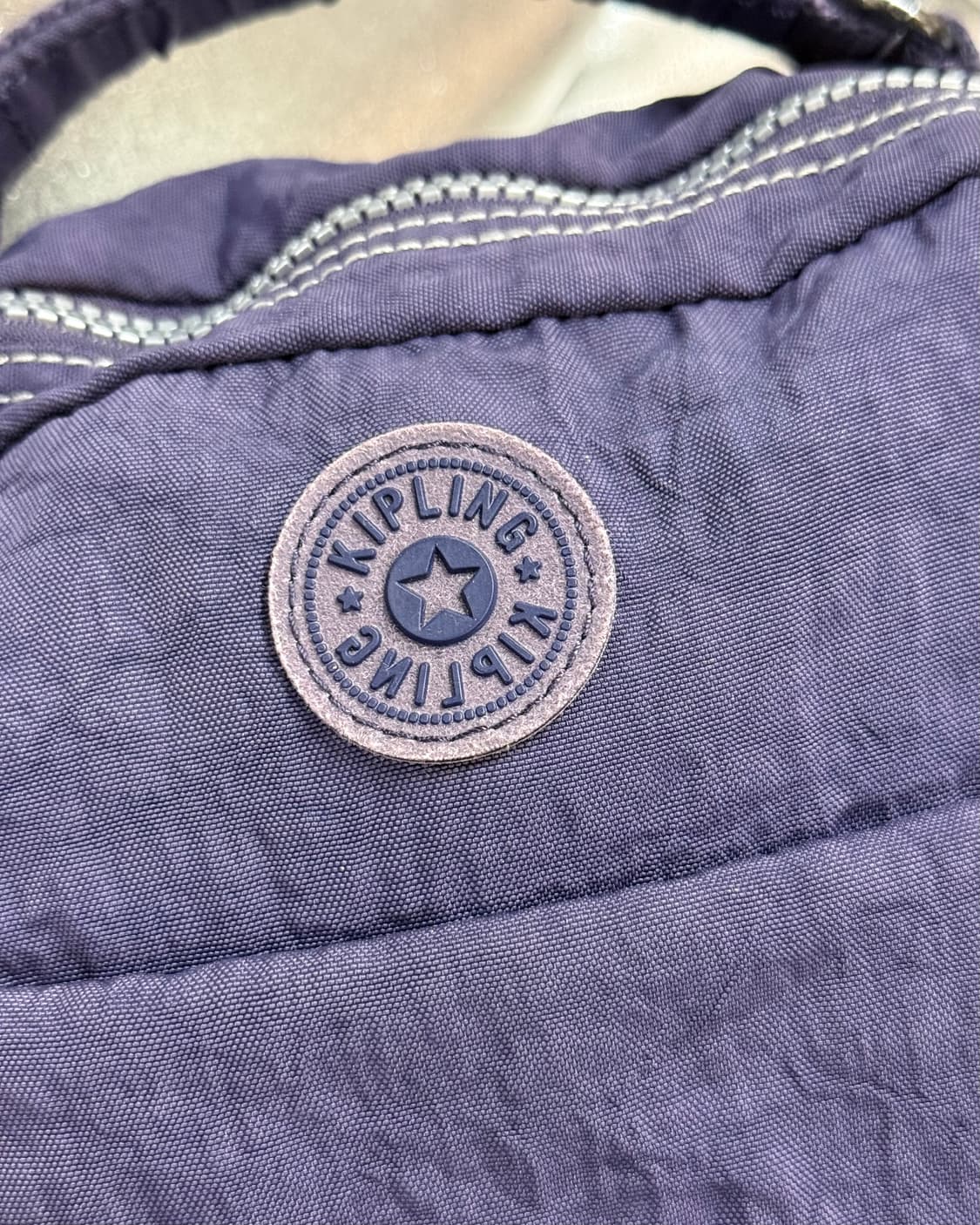 키플링 미니 퍼플 크로스백 상품이미지3