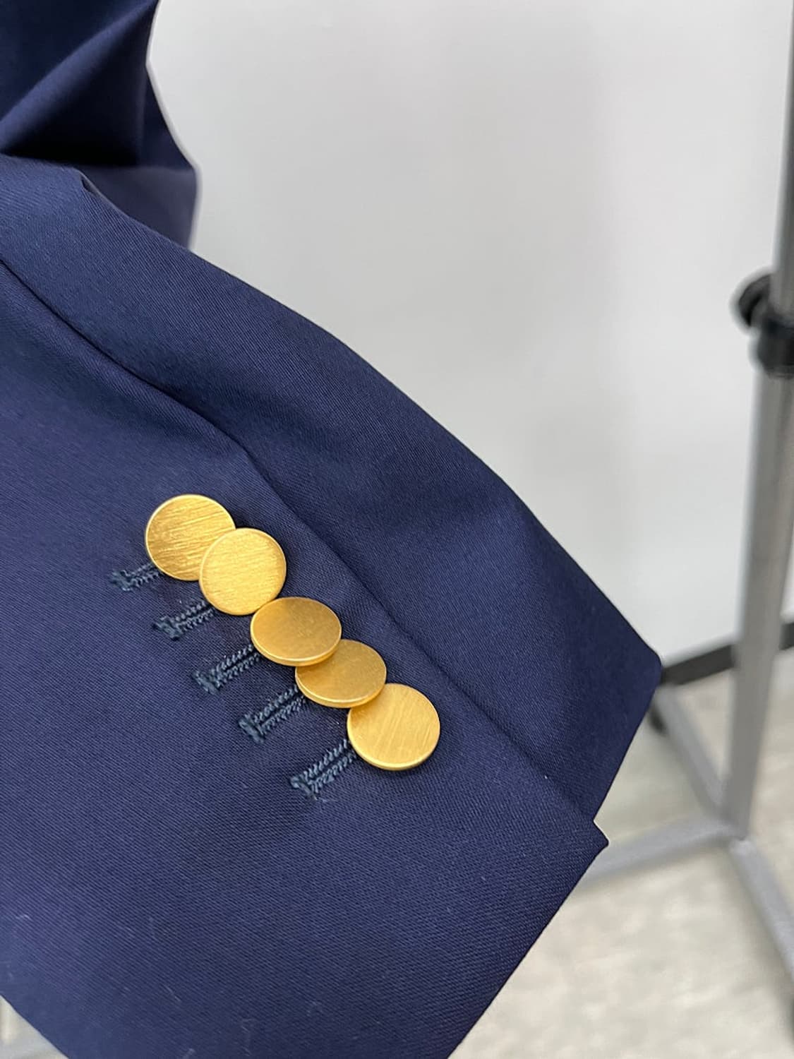 105) 구찌  네이비 금장콤비 춘추 자켓 상품이미지4