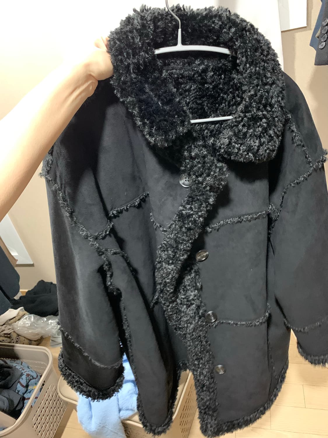 오디에르 무스탕 상품이미지3