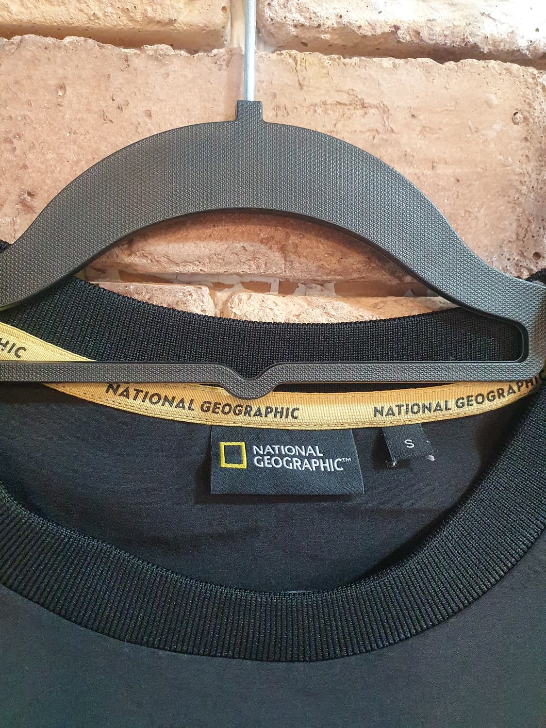 내셔널지오그래픽 블랙 반팔티 S 상품이미지3