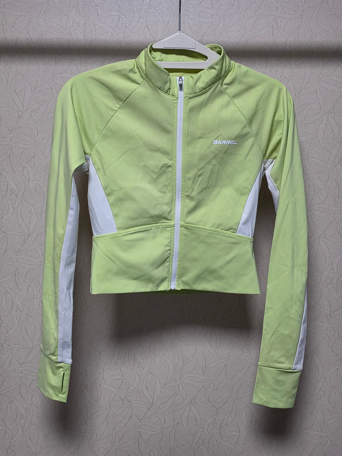 배럴 크롭 집업 래쉬가드 s85 상품이미지1