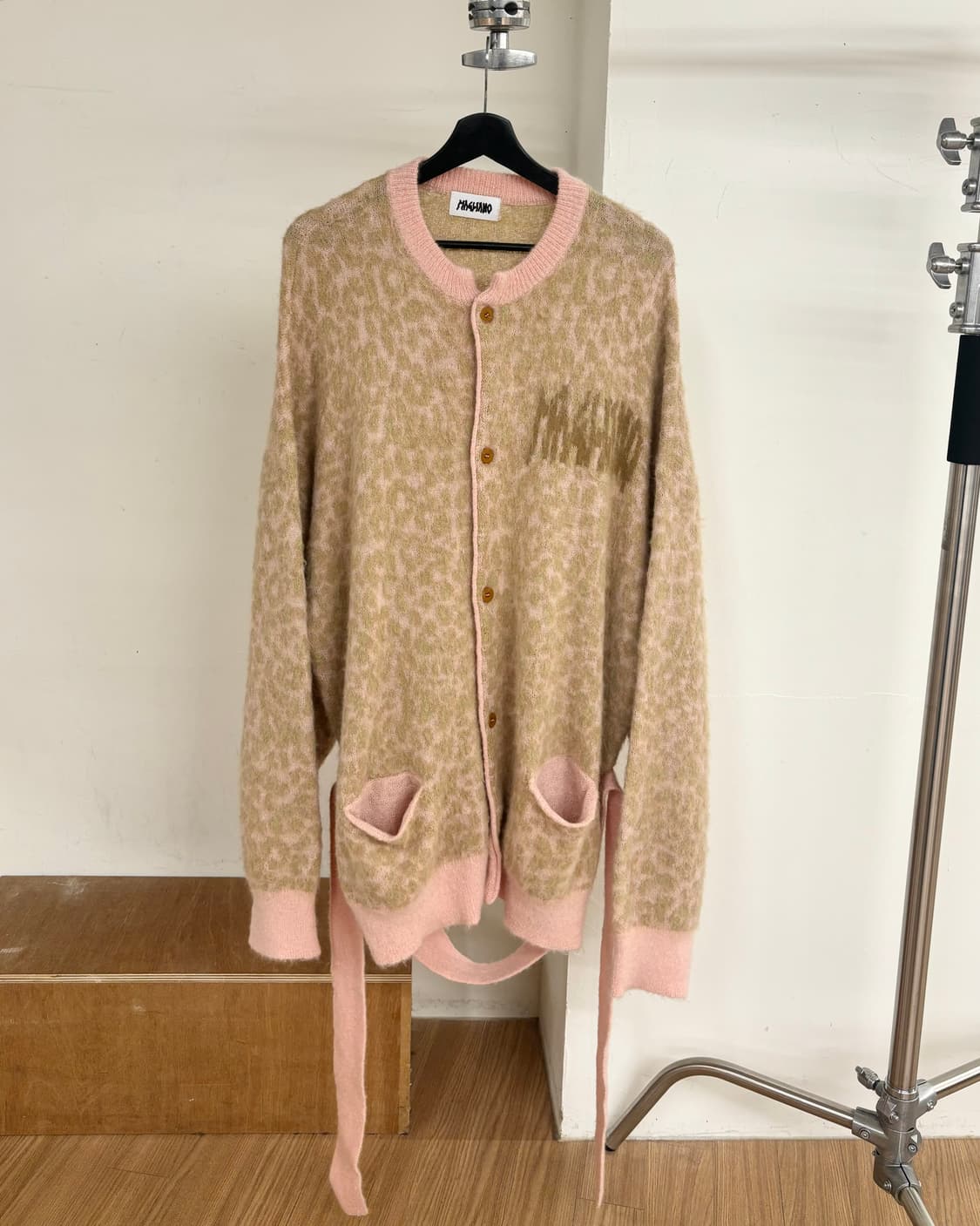 마리아노 브라운 레오파트 모헤어 가디건  상품이미지1