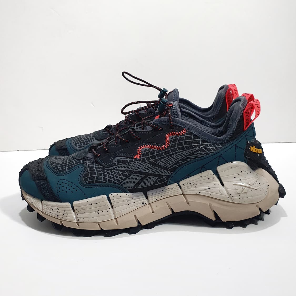 리복 직 키네티카 2 엣지 미드나잇 265 상품이미지2