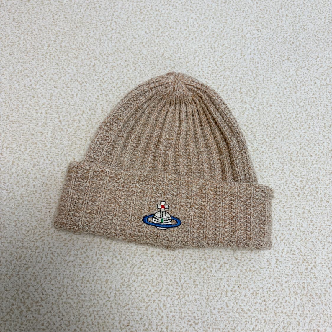 비비안웨스트우드 울 로고 비니 상품이미지1