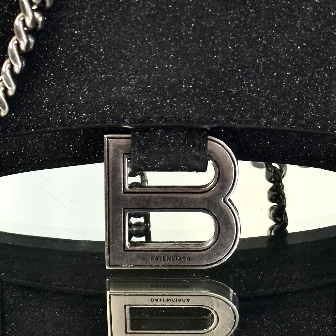 발렌시아가 아워글래스 체인 WOC 글리터 블랙 상품이미지5