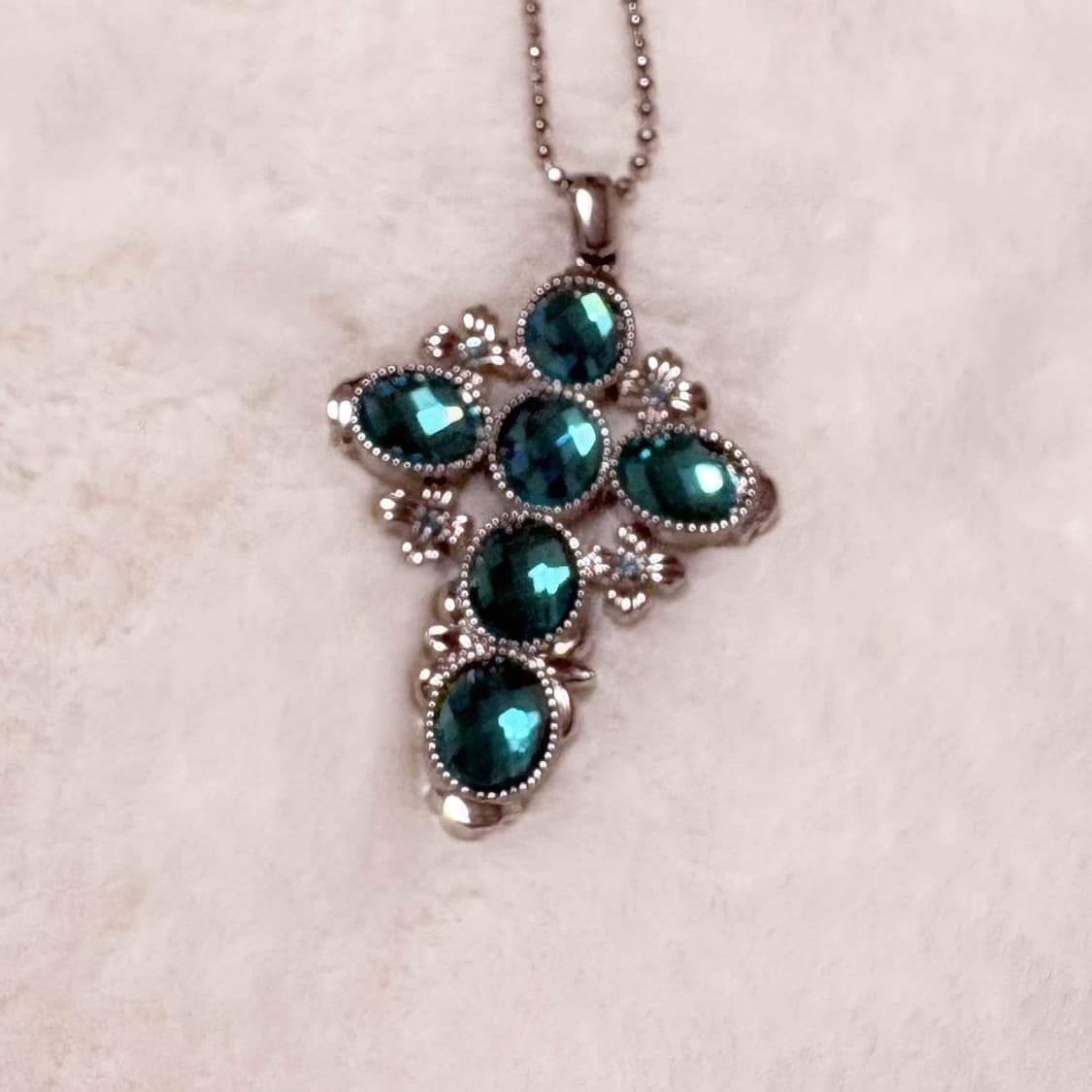 (이체시에눌) 일본 로판영애 무드 아쿠아마린 색상 실버 십자가 목걸이 상품이미지2