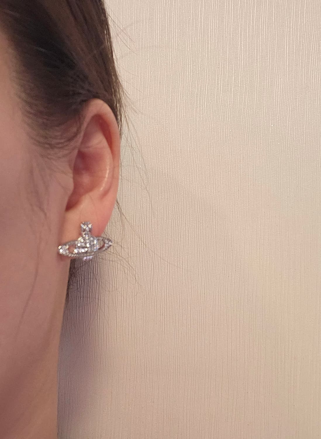 비비안웨스트우드 업사이클링 큐빅  귀걸이 상품이미지7