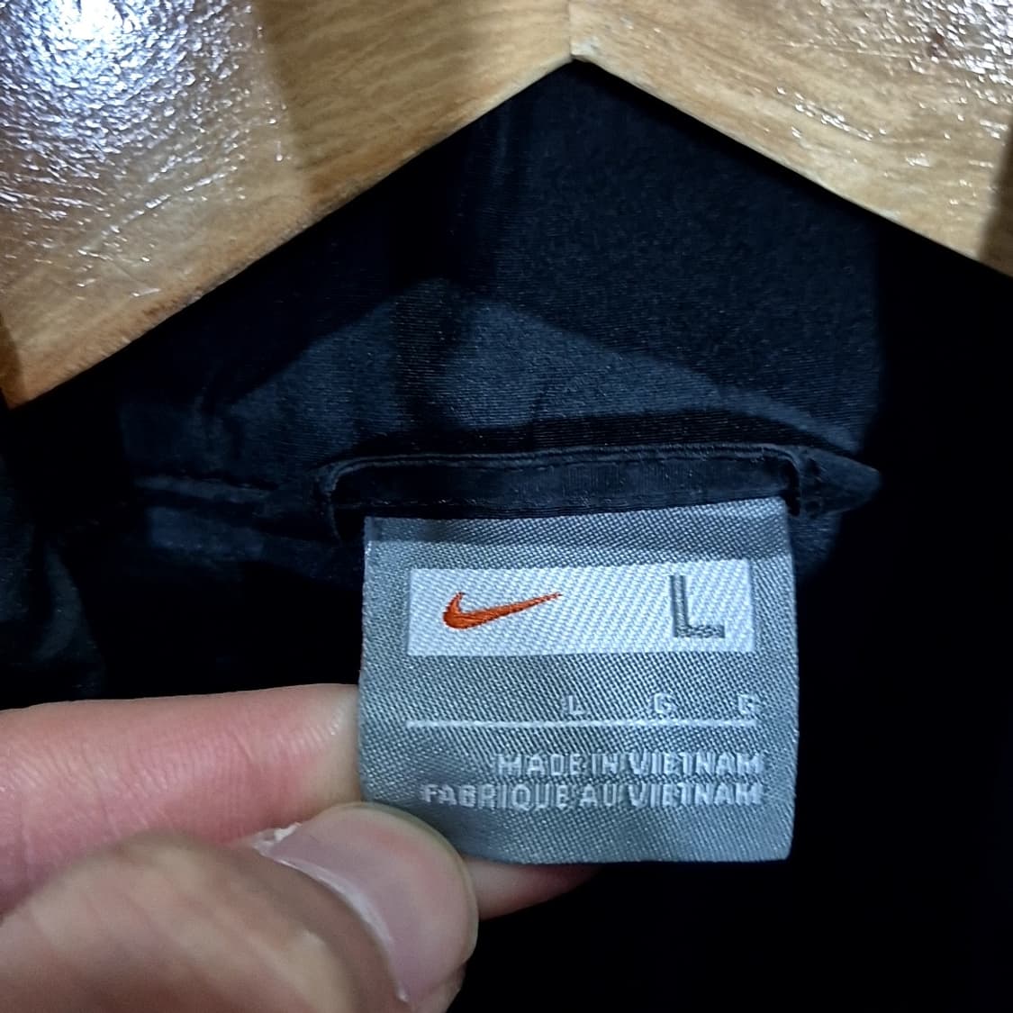 나이키 솔로스우시 바람막이 상품이미지5