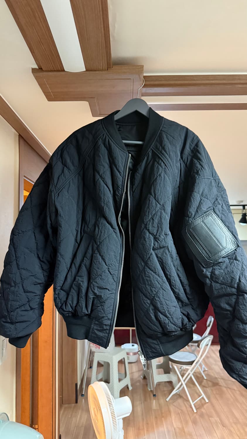  22fw 준지 퀄팅 리버시블 양면 마원 48 상품이미지1