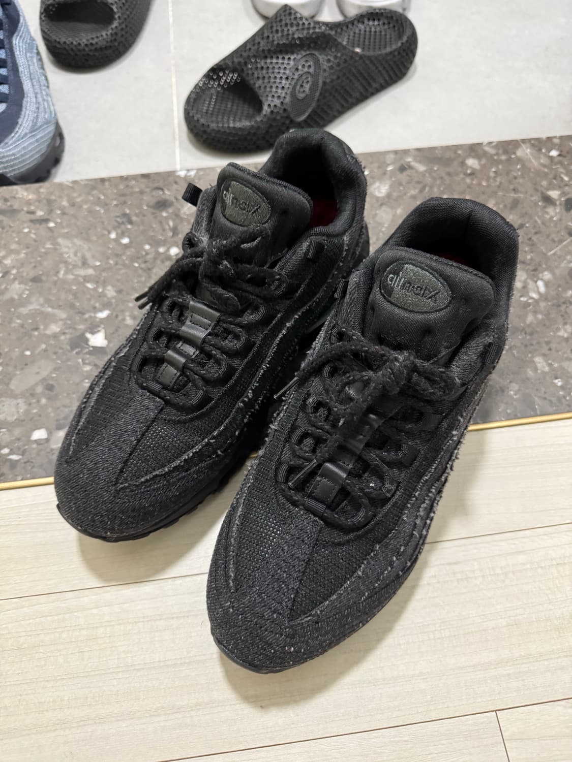 (280) 나이키 리바이스 맥스95 올블랙 상품이미지1