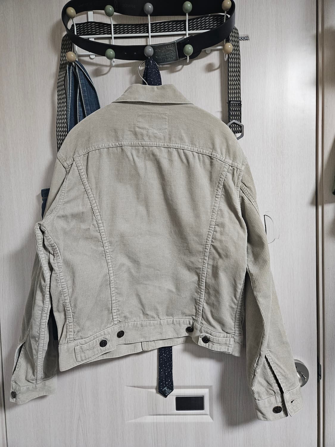 일판 levi's 화이트탭 코듀로이 트러커 38사이즈 상품이미지2