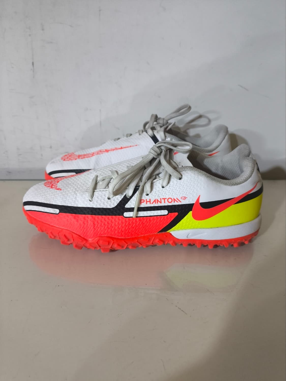 210mm 나이키 팬텀 GT2 아카데미 TF 풋살화 상품이미지1