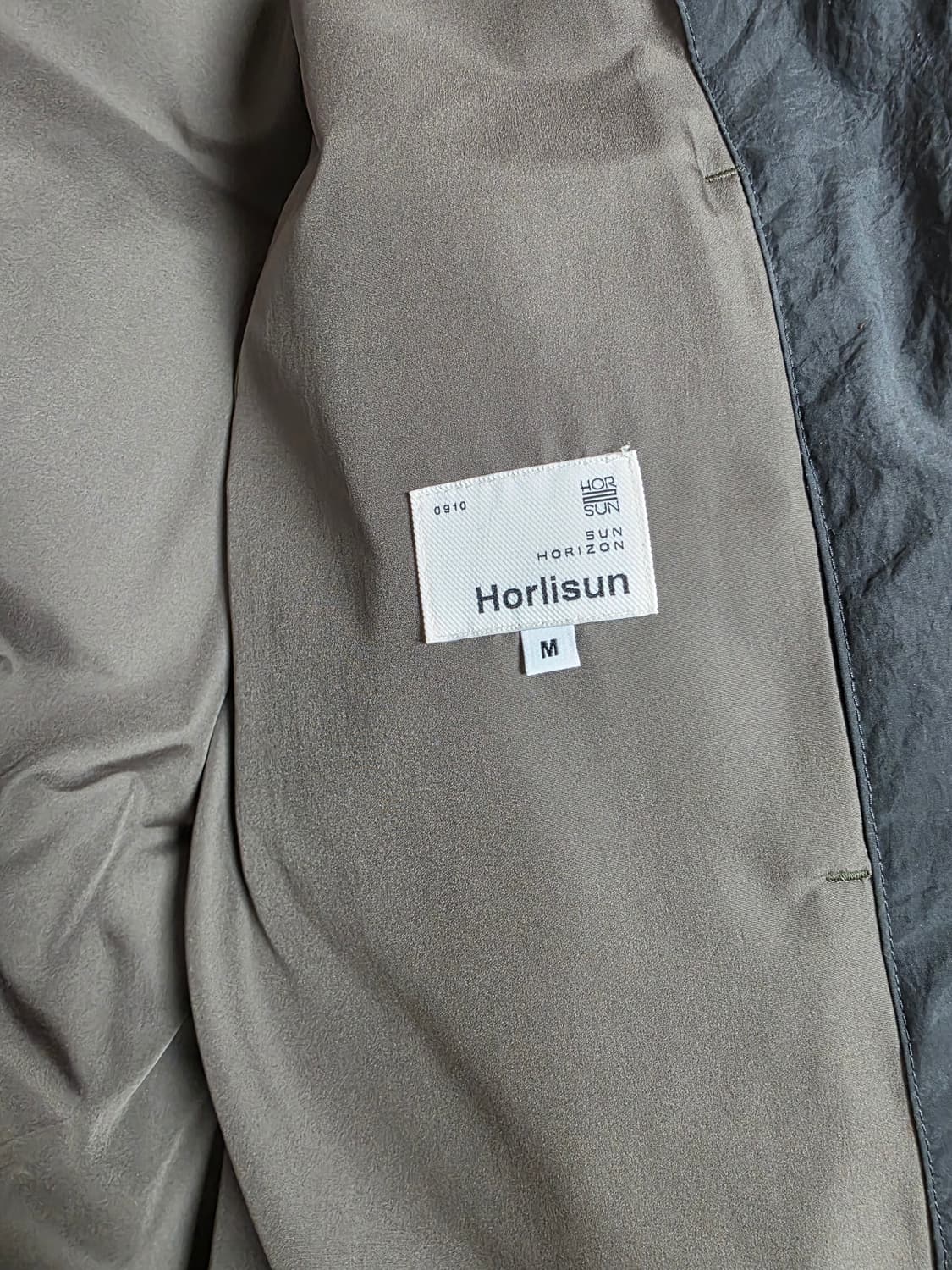 홀리선 패딩 판매합니다 상품이미지3