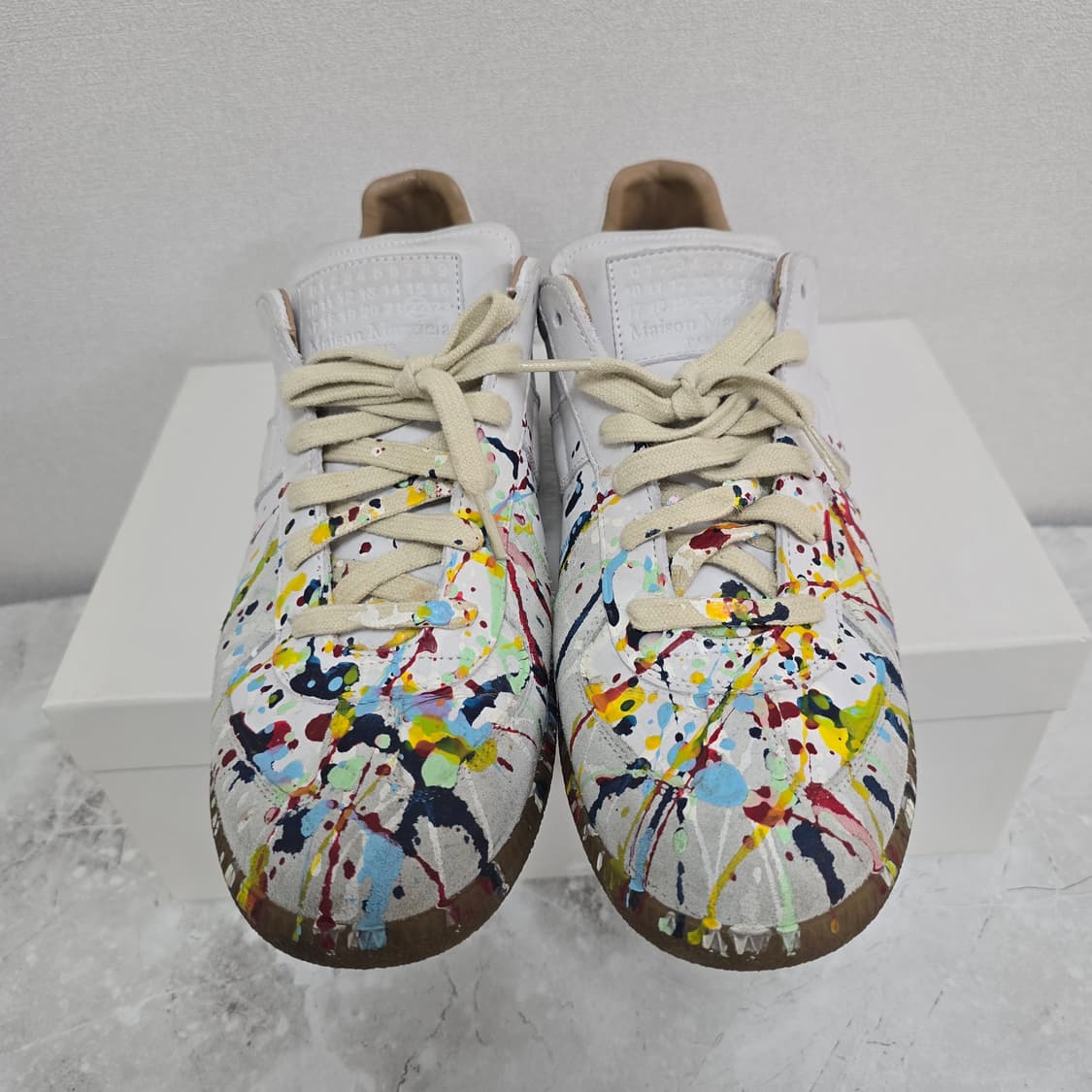 메종 마르지엘라 독일군 페인팅 스니커즈 신발 42.5사이즈 판매 상품이미지2
