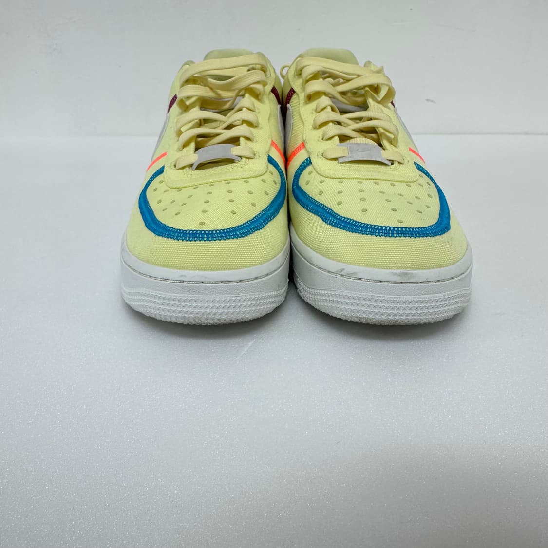 나이키 에어포스 1 LX 캔버스 스니커즈 245 상품이미지2