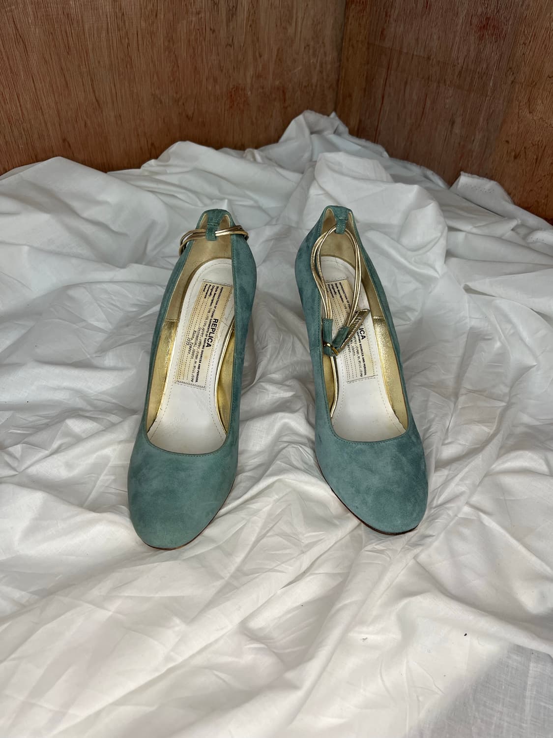 메종 마르지엘라 레플리카 스웨이드 펌프스 상품이미지2