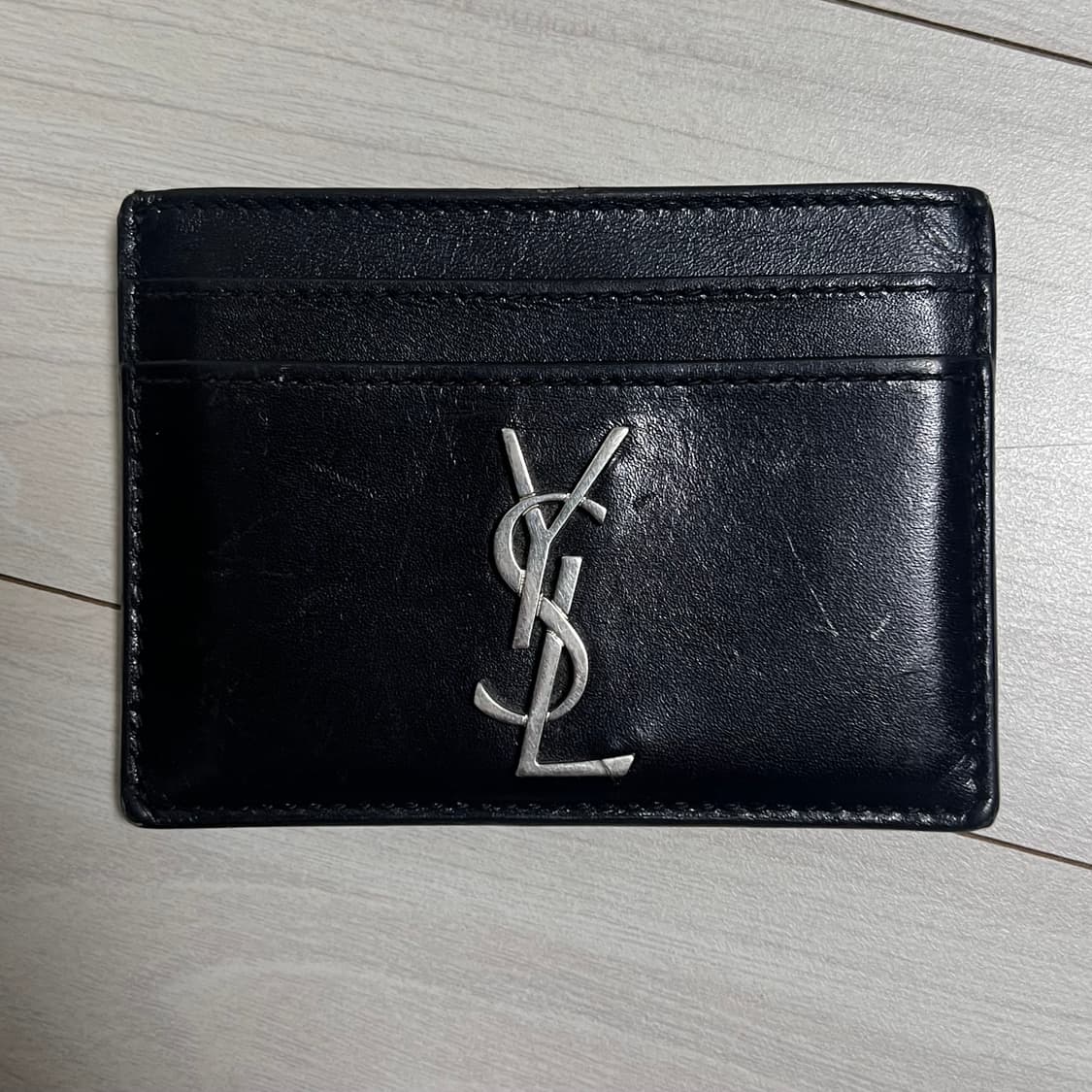 YSL 생로랑 모노그램 은장 카드지갑 상품이미지2