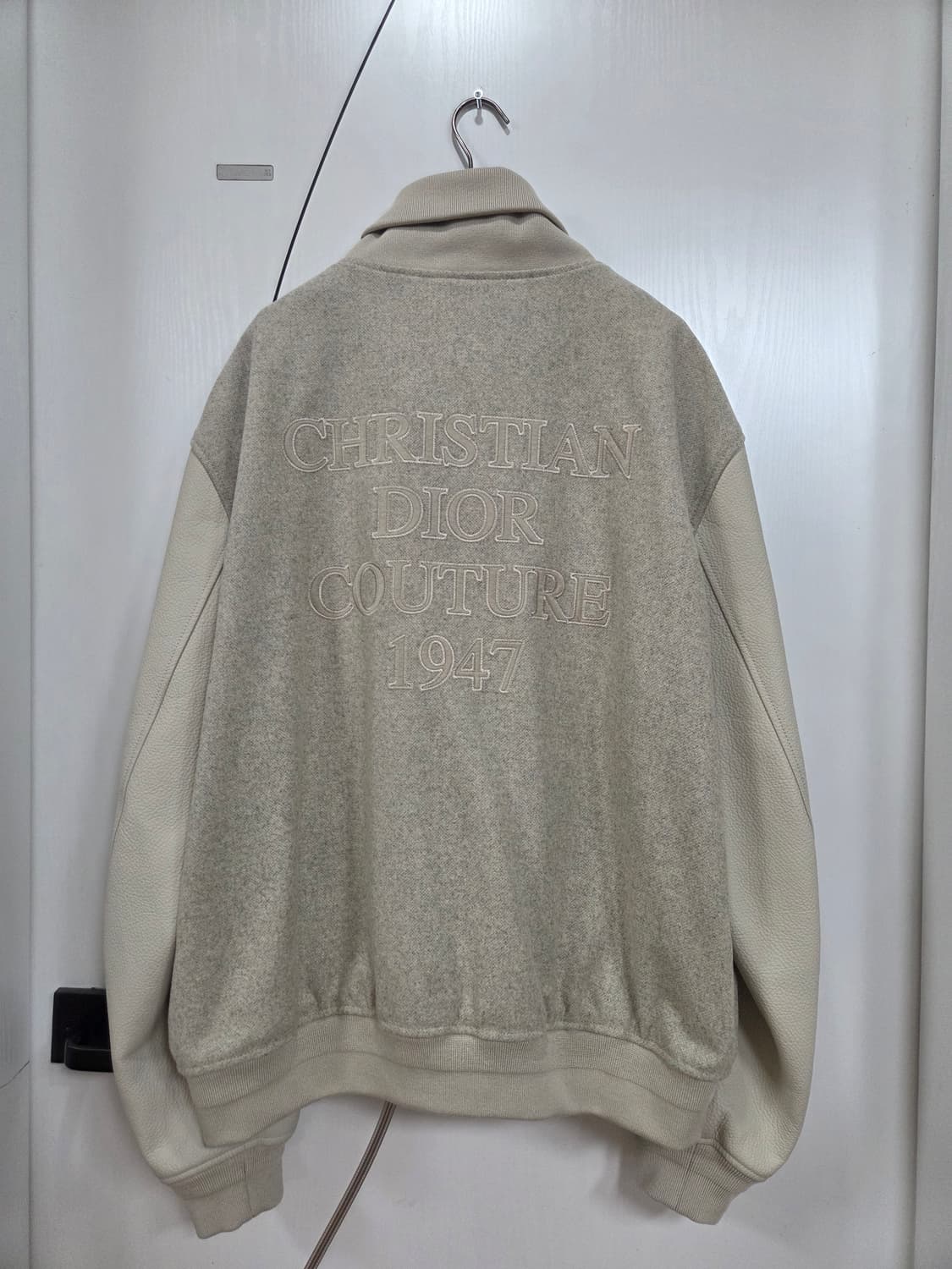 (58) 정품 디올 크리스찬 디올 꾸뛰르 1947 시그니처 카프스킨 자켓 상품이미지5