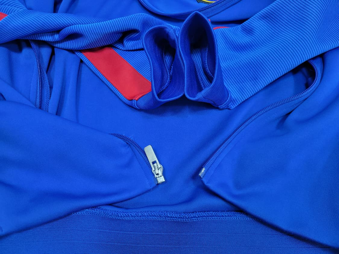 NIKE 나이키 FC바르셀로나 N98 어센틱 트랙자켓 / 남 95

 상품이미지6