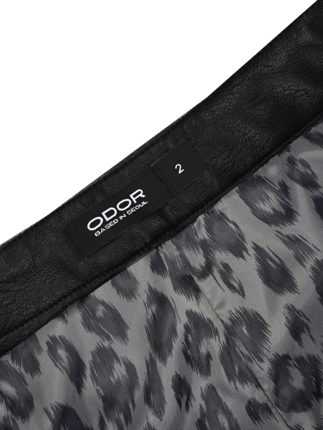 [택O새상품] 오도어 parel 레더 쇼츠 1 / 레이스업 반바지 상품이미지3