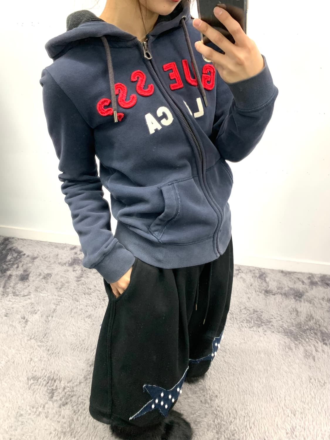 Y2k 게스 스펠 후드 집업 상품이미지1