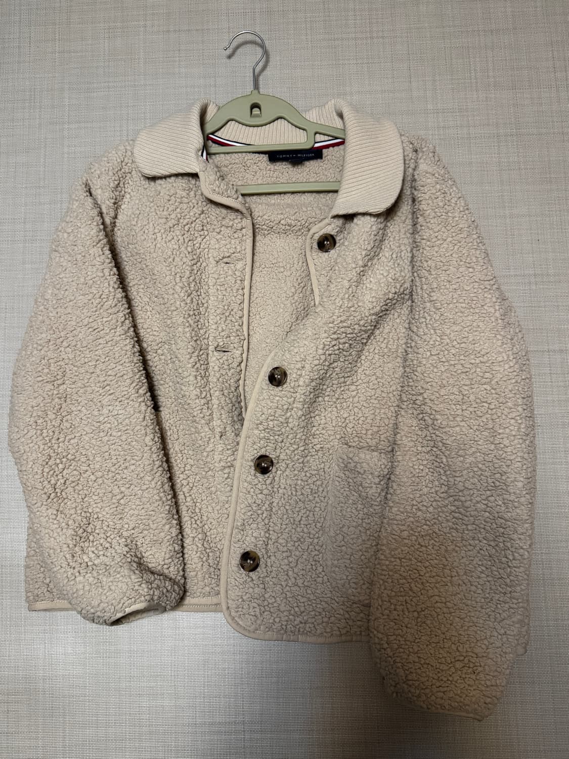 tommy hilfiger 타미힐피거 베이지 버튼형 뽀글이 후리스 L  상품이미지3