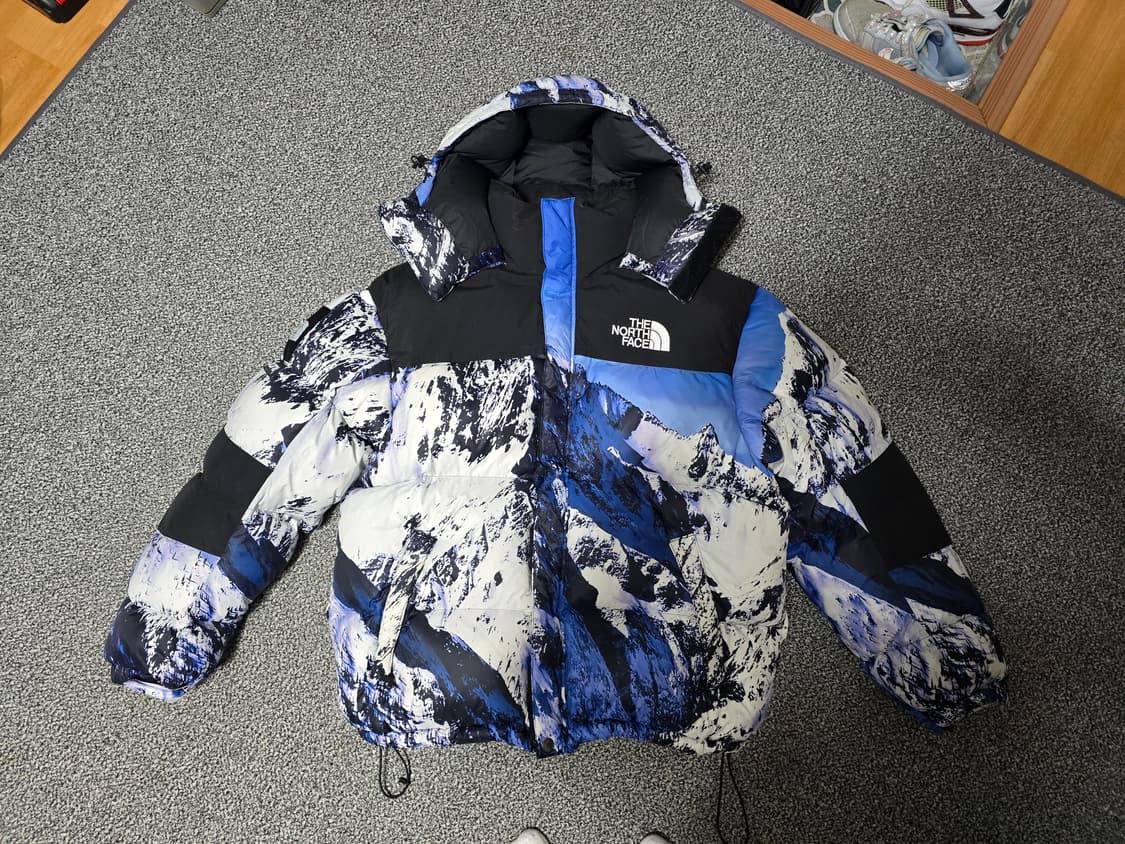 [M] 슈프림 노스페이스 설산 마운틴 발토로 패딩 다운 자켓 상품이미지1