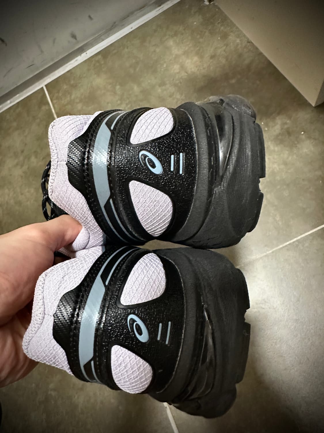 아식스 젤터레인 페이디드 애쉬 락 블랙 265 상품이미지3