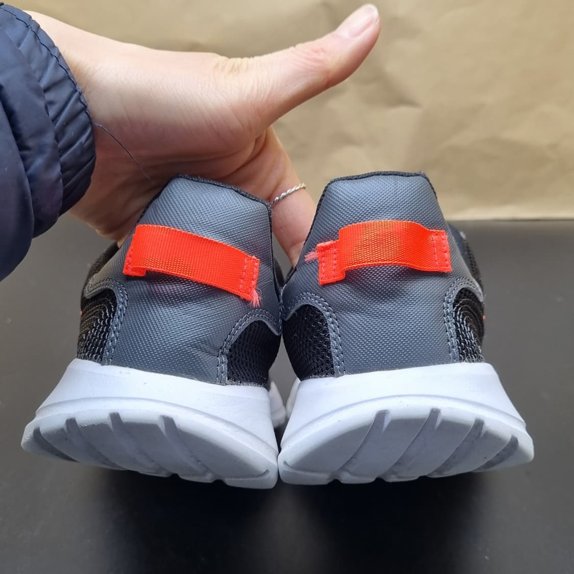 아디다스 탠사우르 운동화 235 상품이미지4