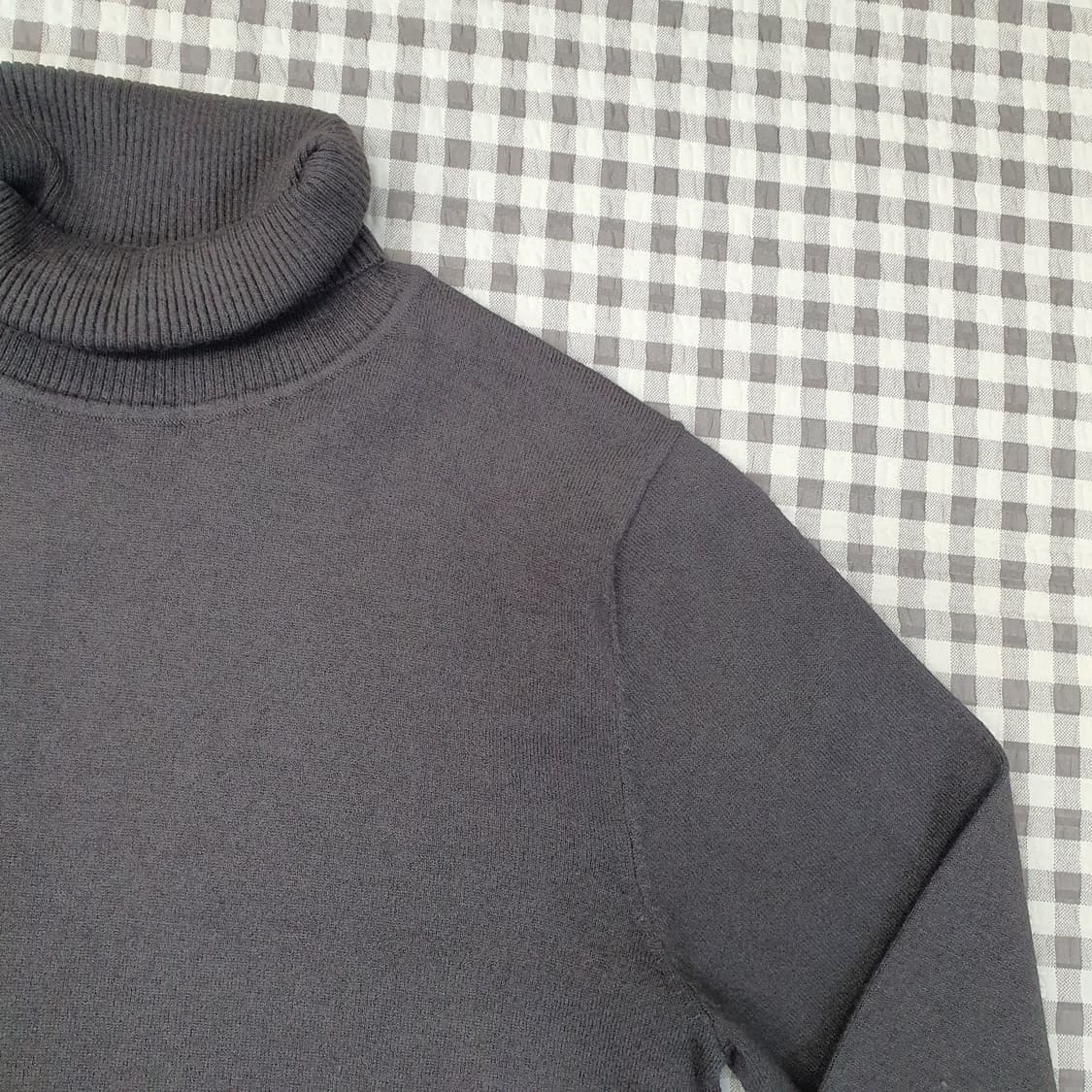 지오송지오 터틀넥 얇은 니트 남자95 상품이미지3