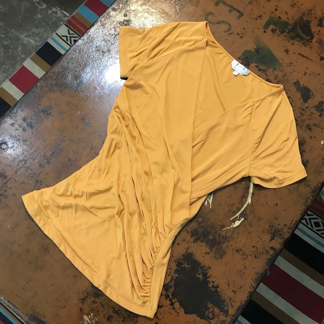 막스마라 실키 옐로 셔링 브이넥 숏 슬리브 쫄티 여성 55 사이즈 상품이미지2